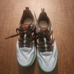 New Balance mens all terrain Sneakers Size 13
